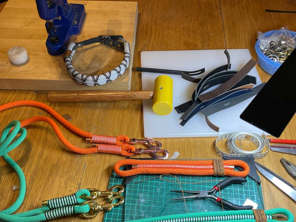 Werkzeuge und Materialien